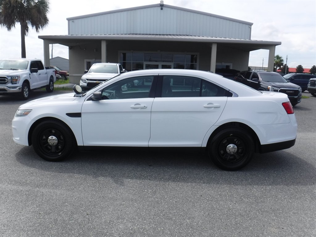 2019 Ford Taurus - $10,995