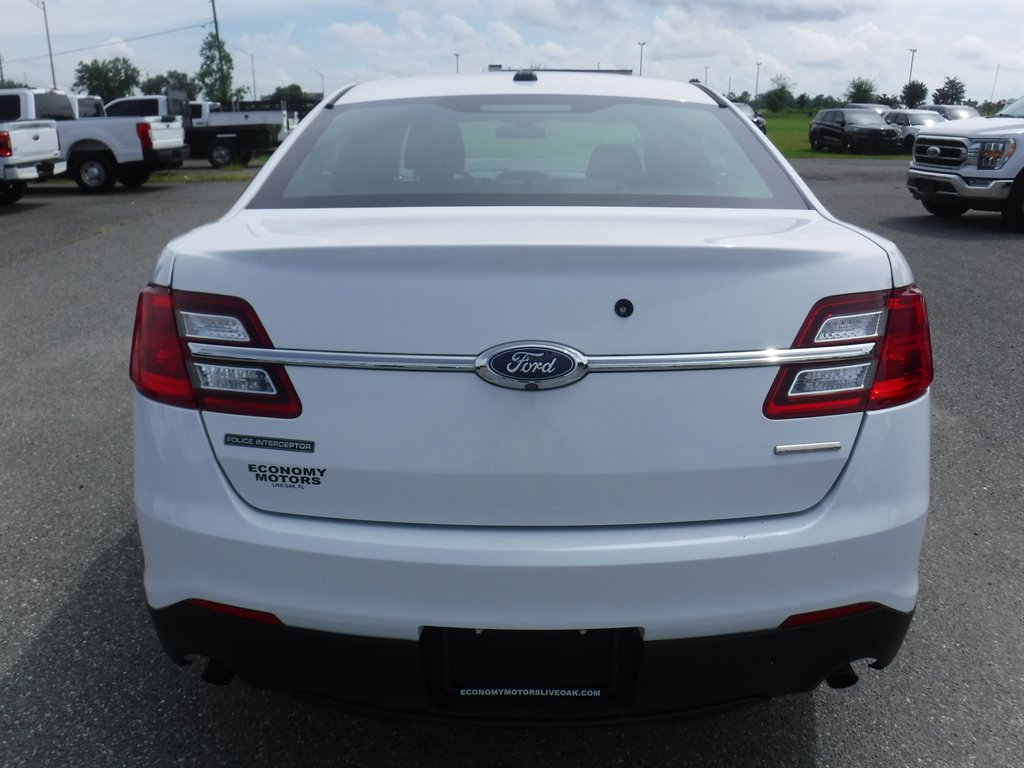 2019 Ford Taurus - $10,995