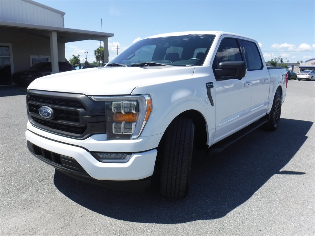 2022 Ford F-150 - $34,995
