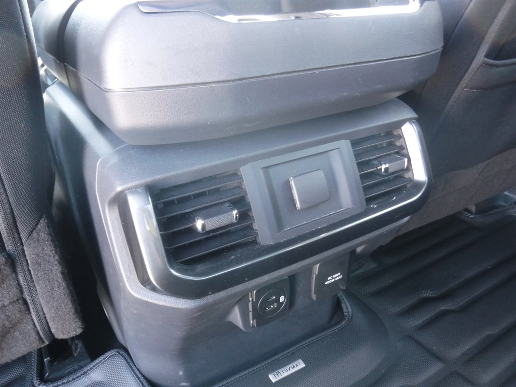2022 Ford F-150 - $34,995