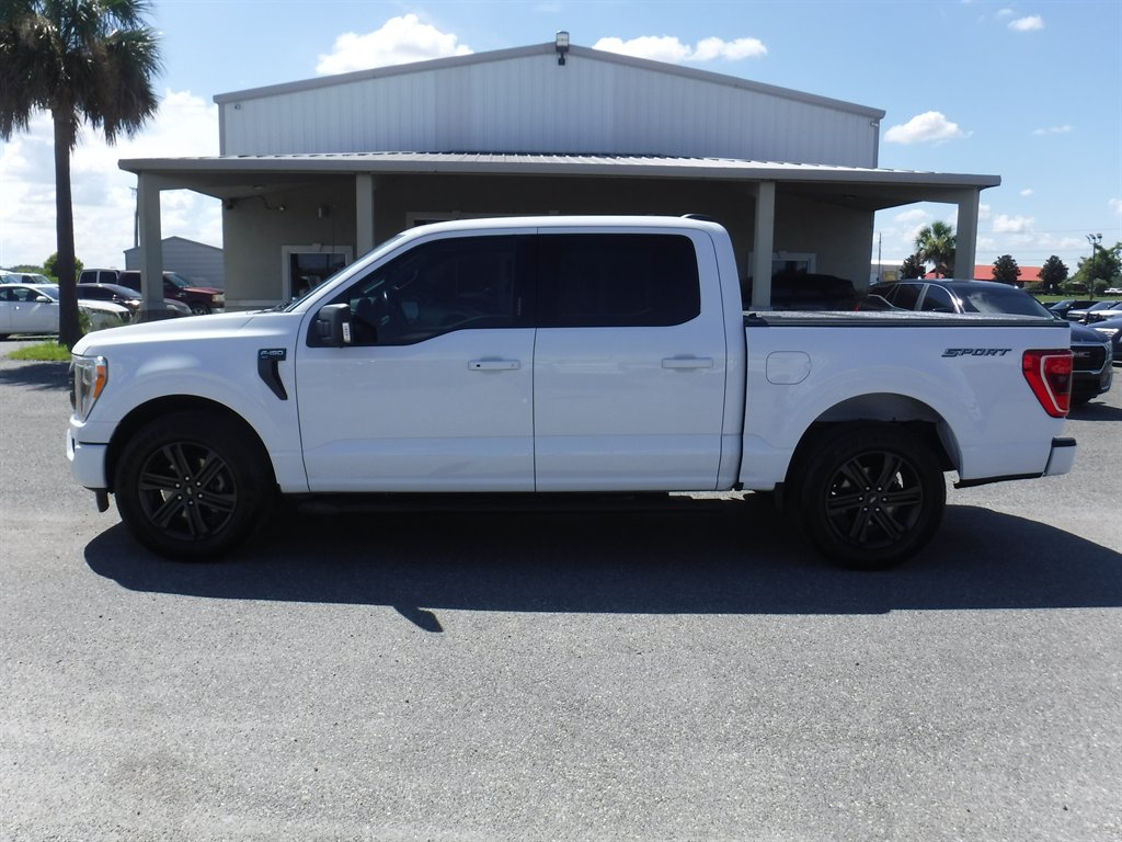 2022 Ford F-150 - $34,995