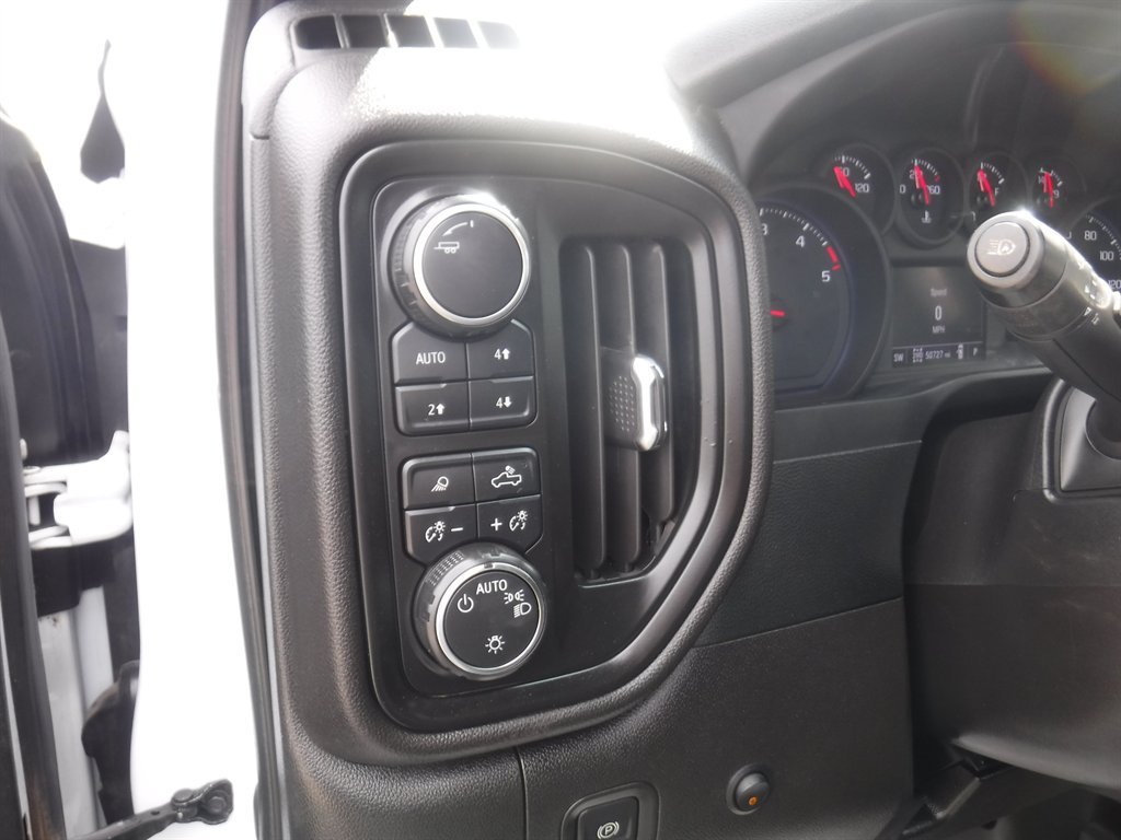 2024 Chevrolet Silverado Hd - $51,995