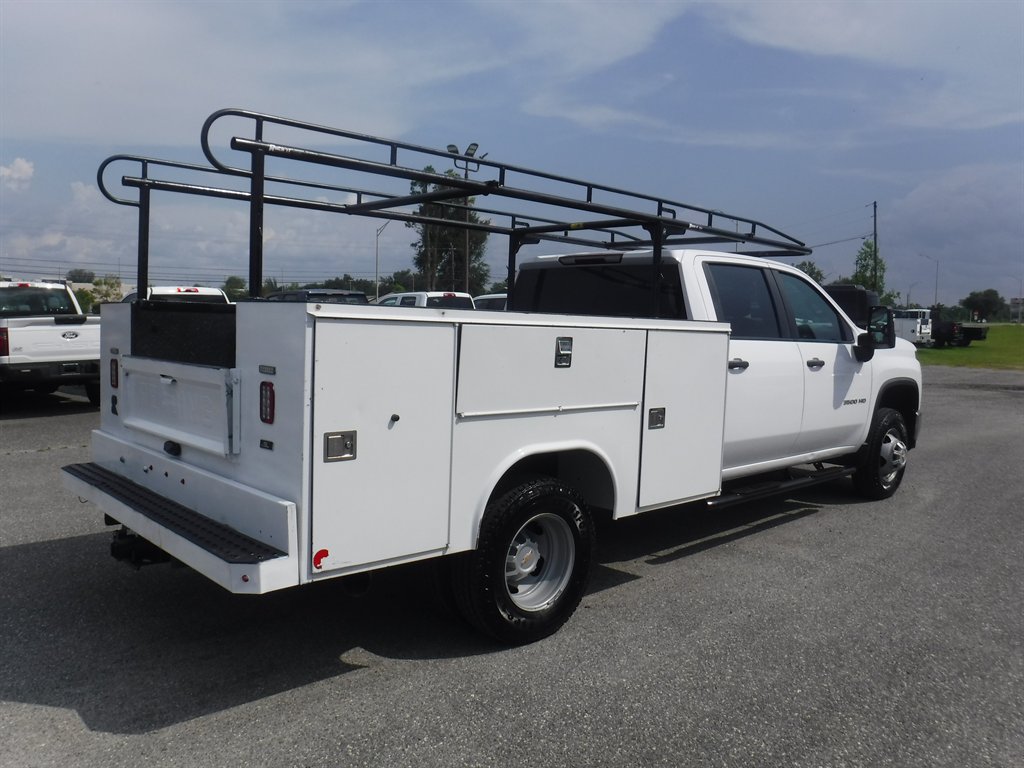 2024 Chevrolet Silverado Hd - $51,995