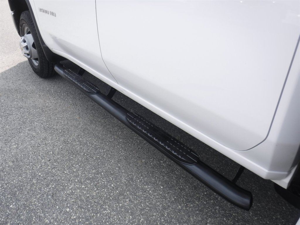 2024 Chevrolet Silverado Hd - $51,995