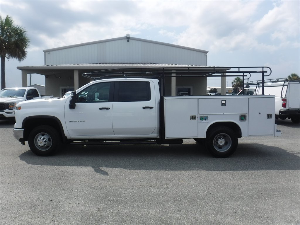 2024 Chevrolet Silverado Hd - $51,995
