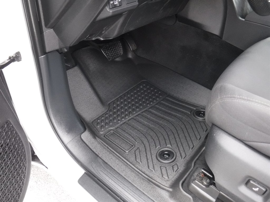 2024 Toyota Tacoma - $27,499
