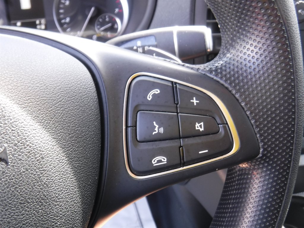 2023 Mercedes-Benz Metris - $29,995