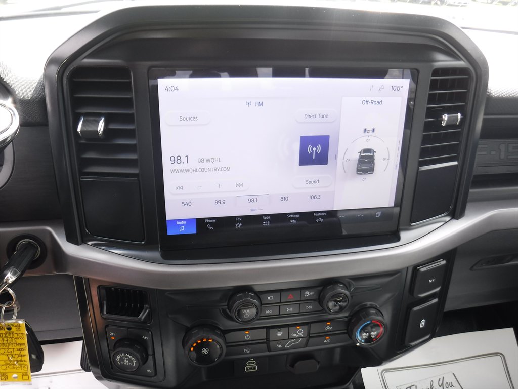 2025 Ford F150 - $35,599