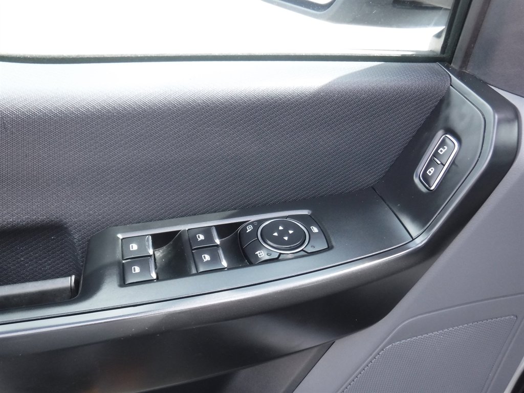 2025 Ford F150 - $35,599