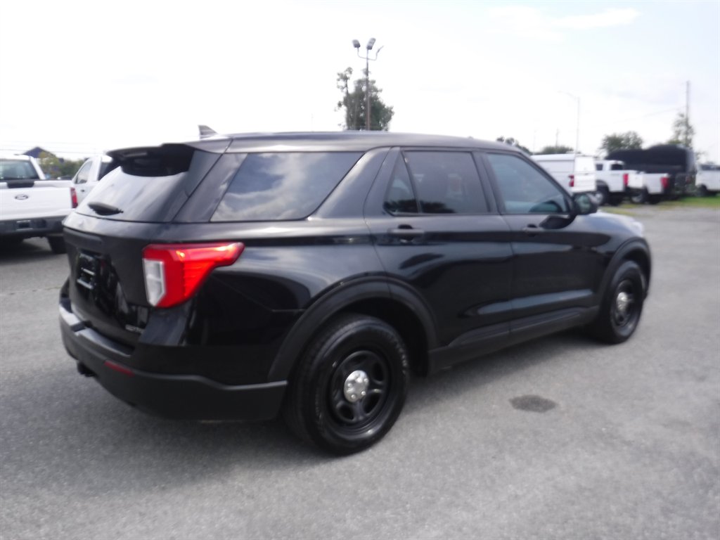 2022 Ford Explorer - $18,995