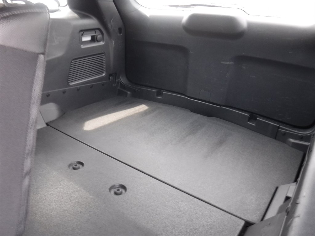 2022 Ford Explorer - $18,995