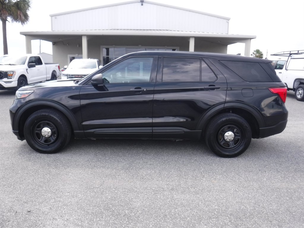 2022 Ford Explorer - $18,995
