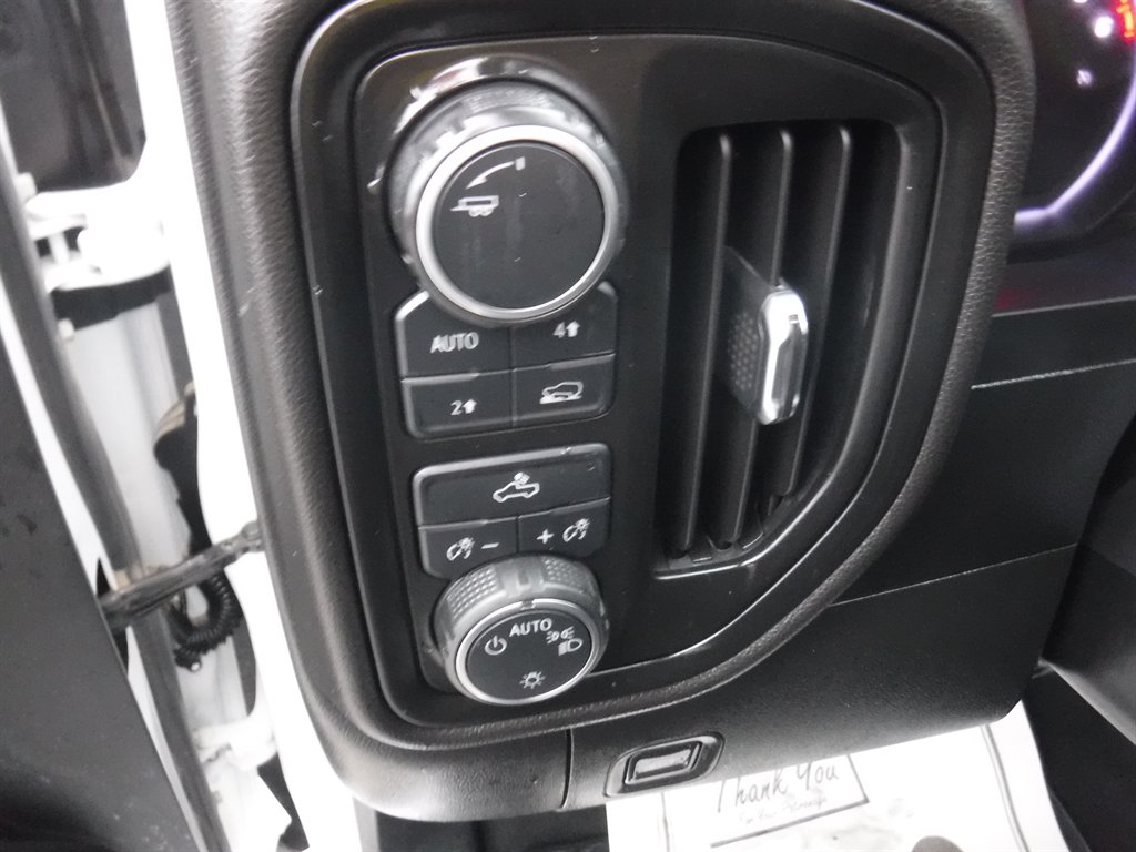 2023 Chevrolet Silverado - $27,995