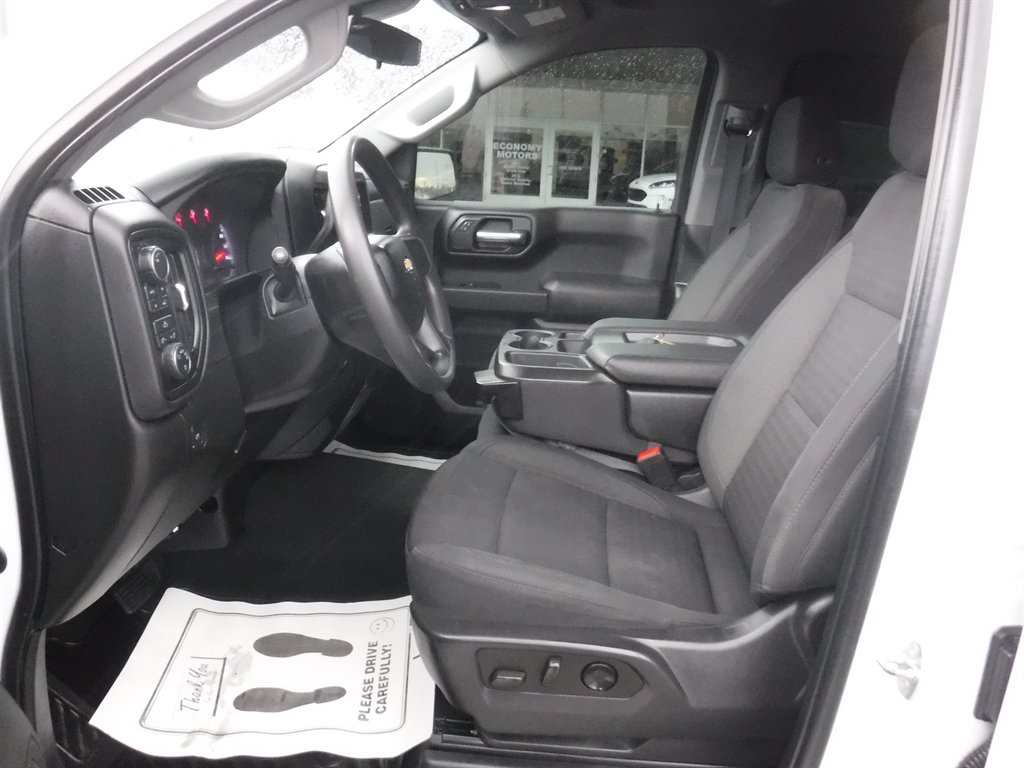 2023 Chevrolet Silverado - $27,995