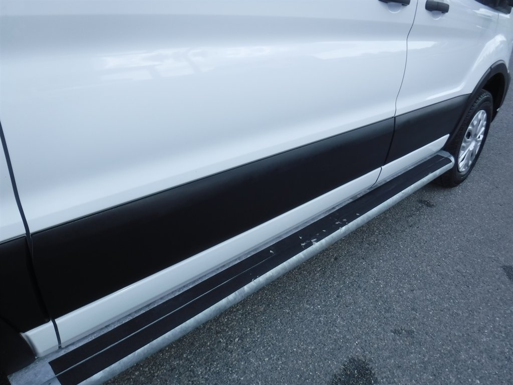 2025 Ford T250 Vans - $35,995