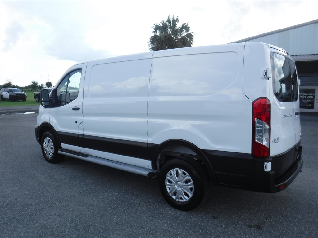 2025 Ford T250 Vans - $35,995