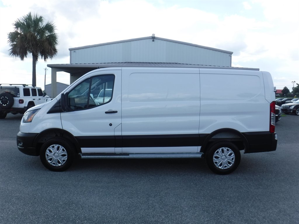 2025 Ford T250 Vans - $35,995