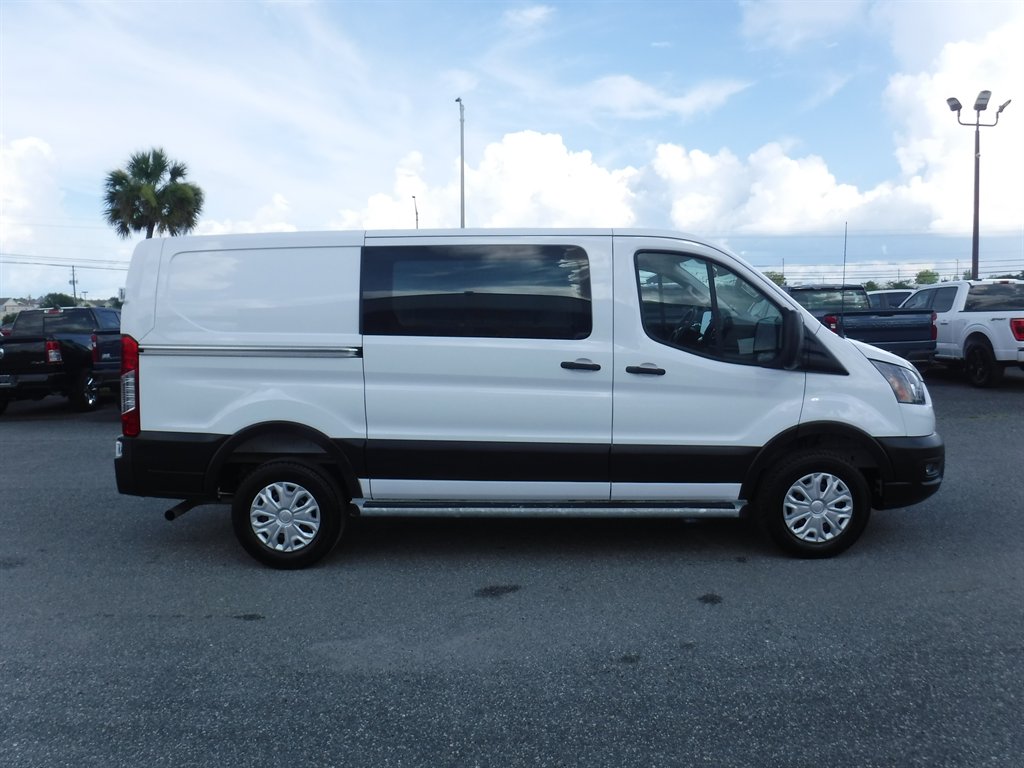 2025 Ford T250 Vans - $35,995