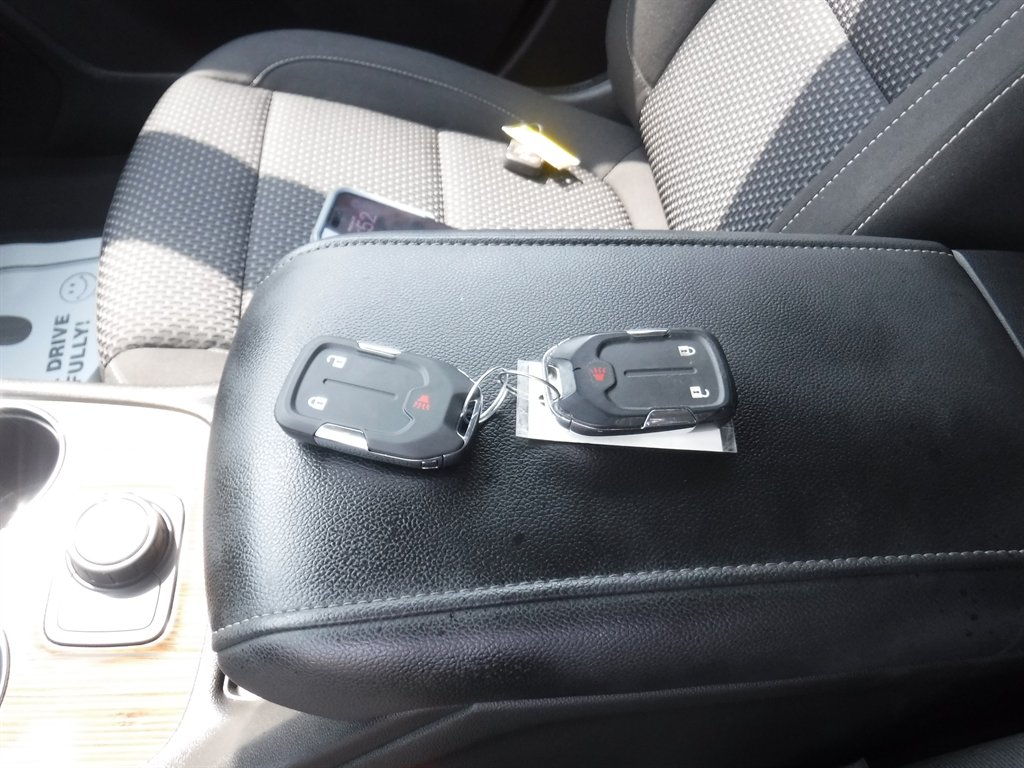 2022 GMC Acadia - $24,995