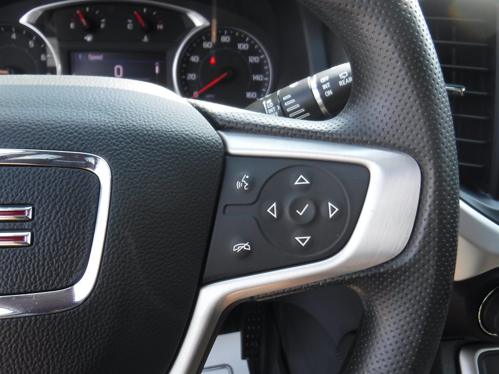 2022 GMC Acadia - $24,995