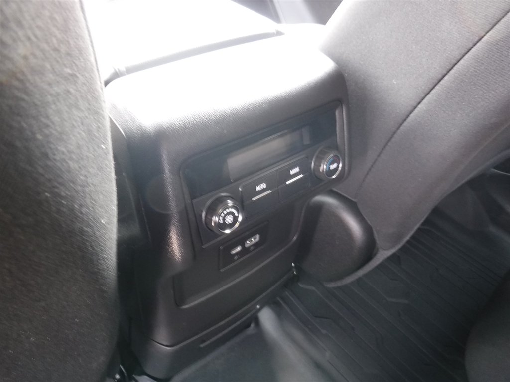 2022 GMC Acadia - $24,995