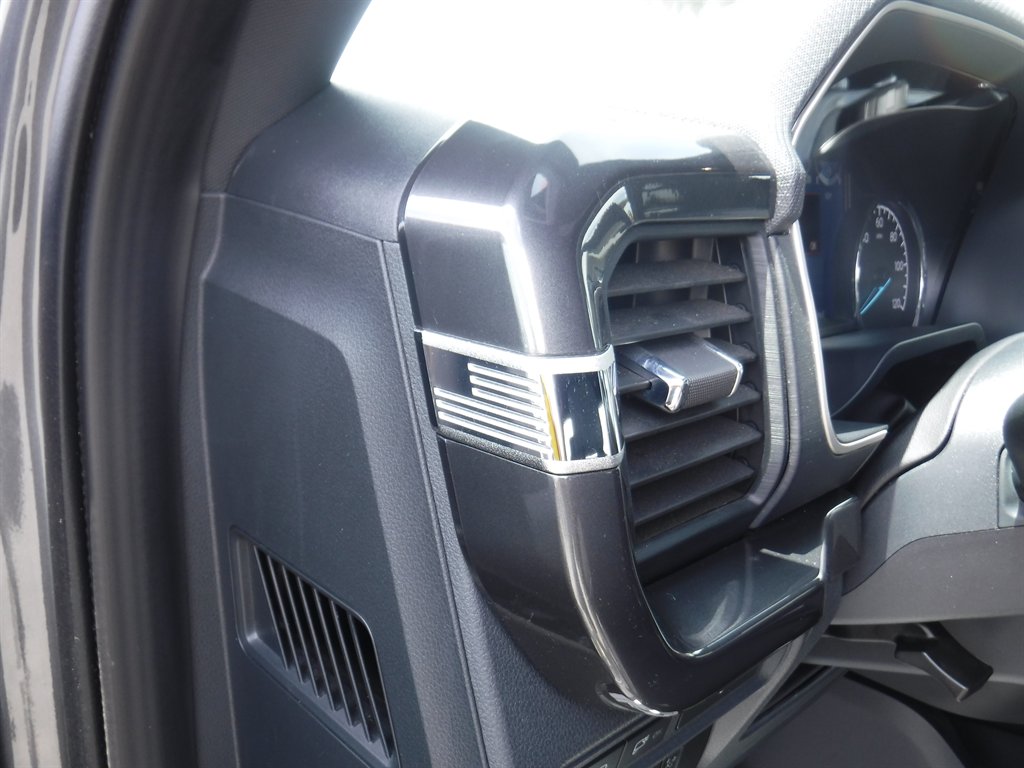 2023 Ford F-150 - $40,995