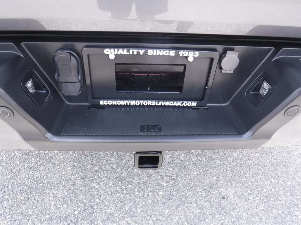 2023 Ford F-150 - $40,995