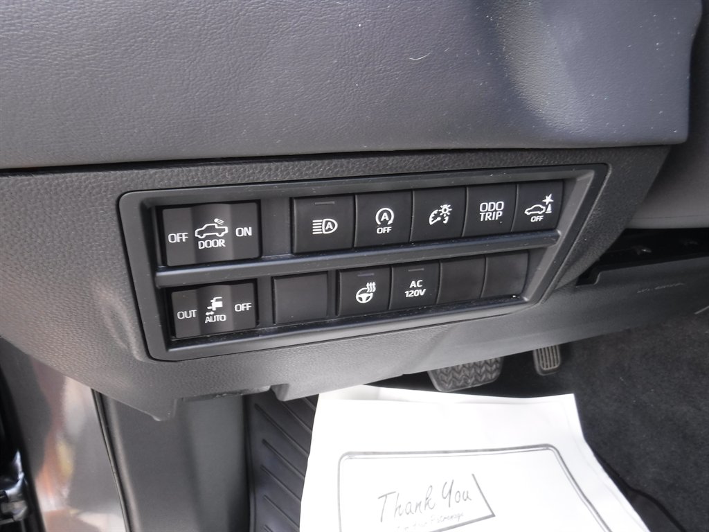 2023 Toyota Tundra - $39,995