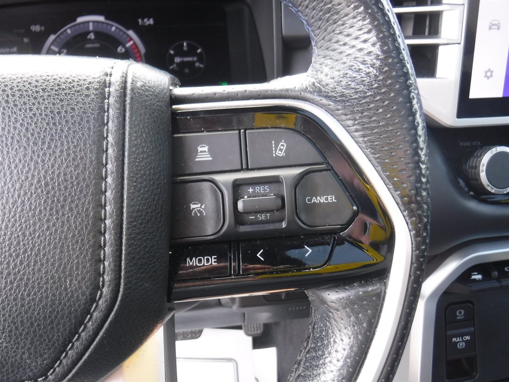 2023 Toyota Tundra - $39,995