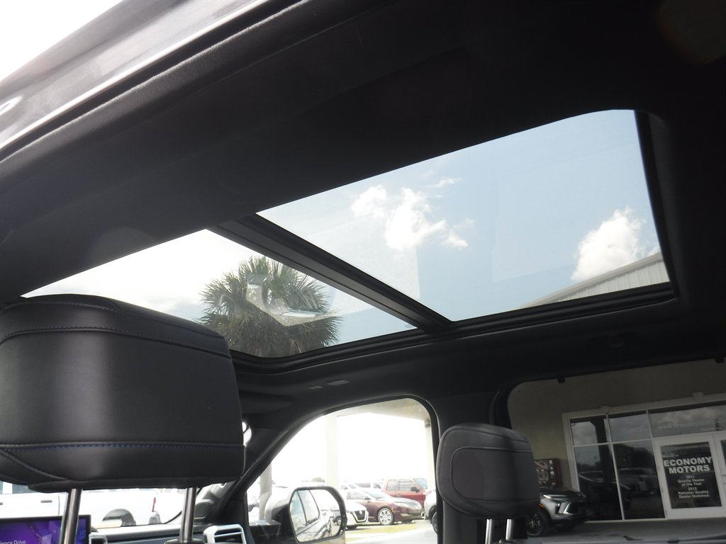 2023 Toyota Tundra - $39,995