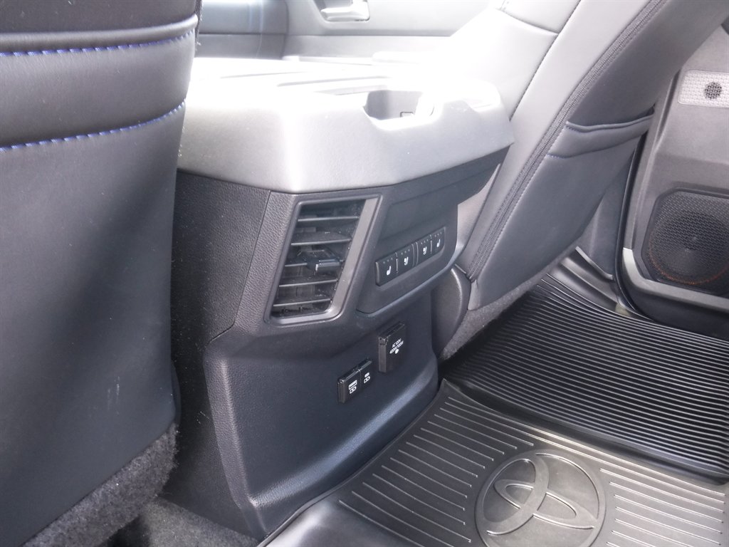 2023 Toyota Tundra - $39,995