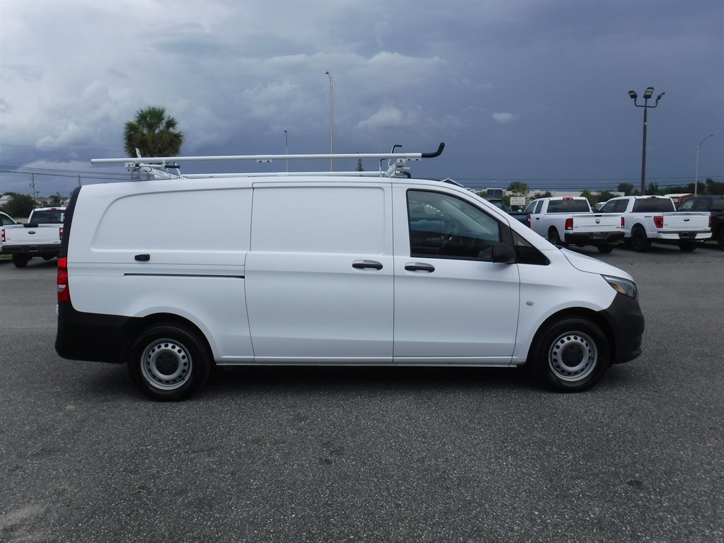 2023 Mercedes-Benz Metris - $28,995