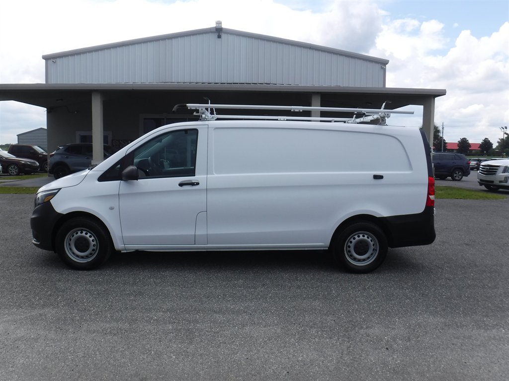 2023 Mercedes-Benz Metris - $28,995