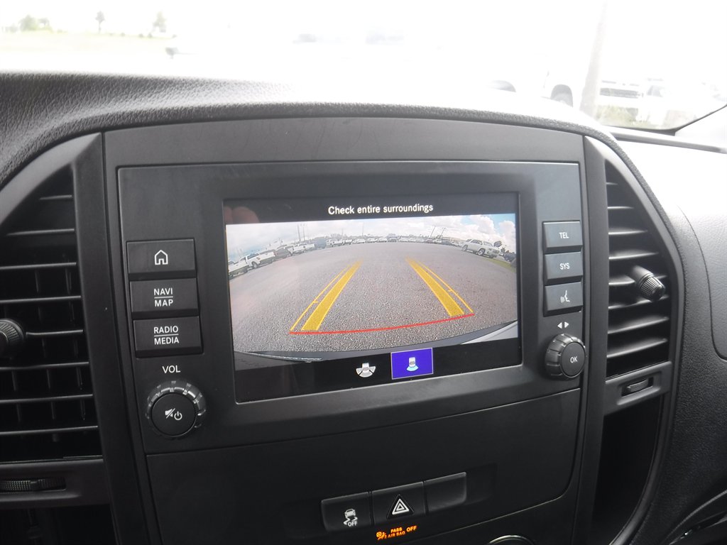 2023 Mercedes-Benz Metris - $28,995