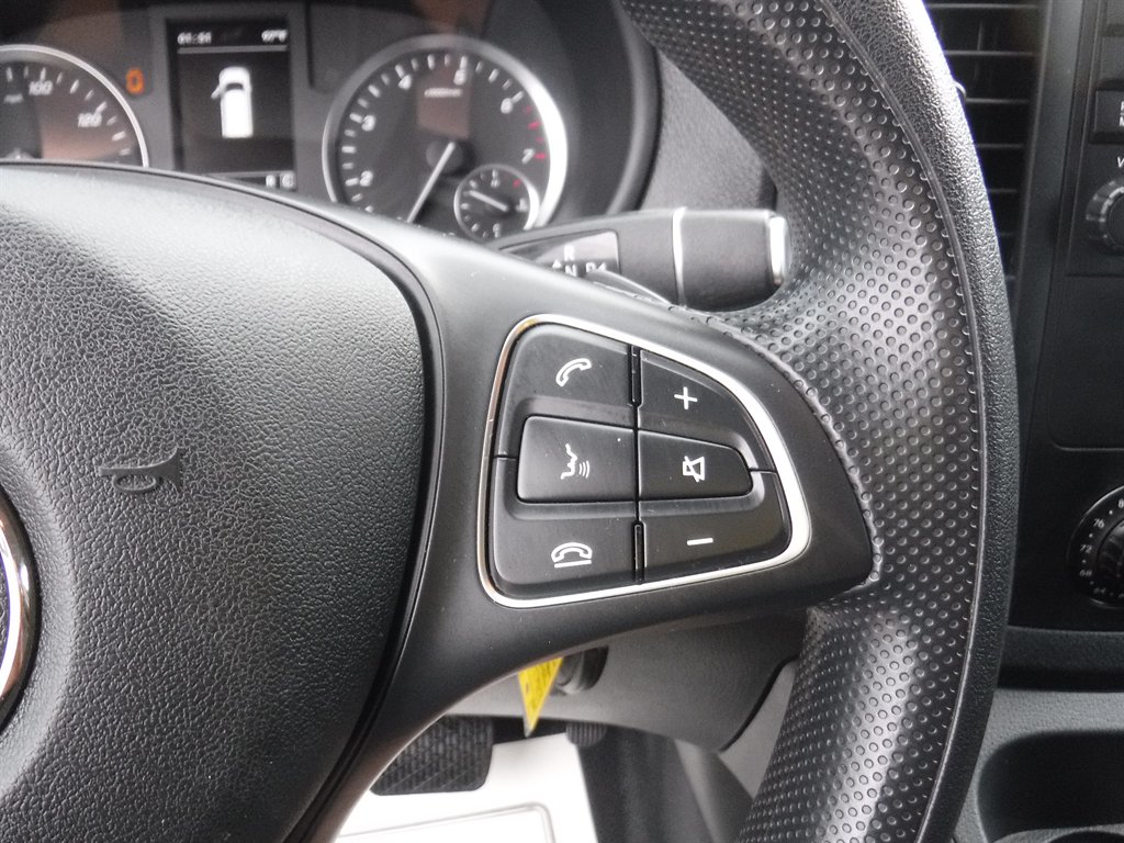 2023 Mercedes-Benz Metris - $28,995