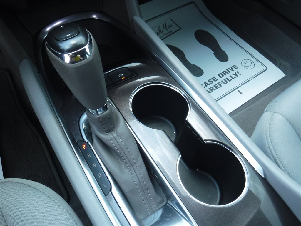 2019 Chevrolet Malibu - $11,995