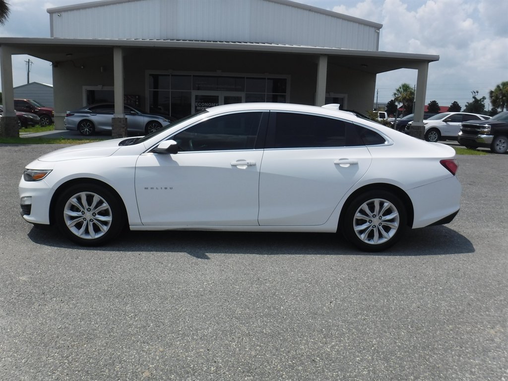 2019 Chevrolet Malibu - $11,995