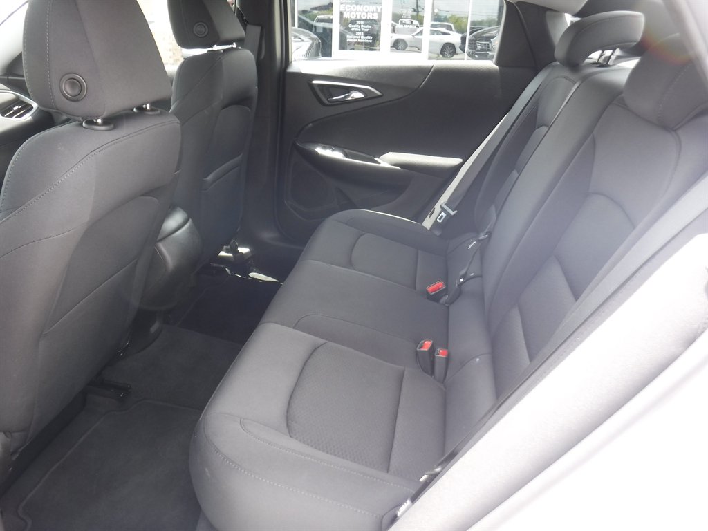 2023 Chevrolet Malibu - $20,895