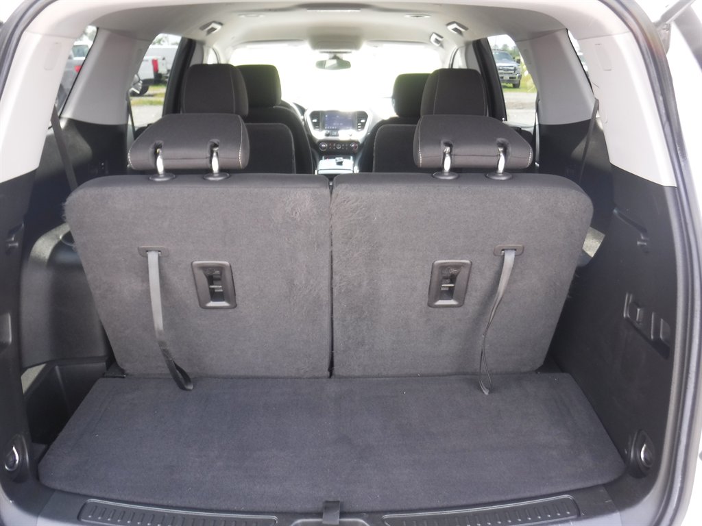 2022 GMC Acadia - $17,995