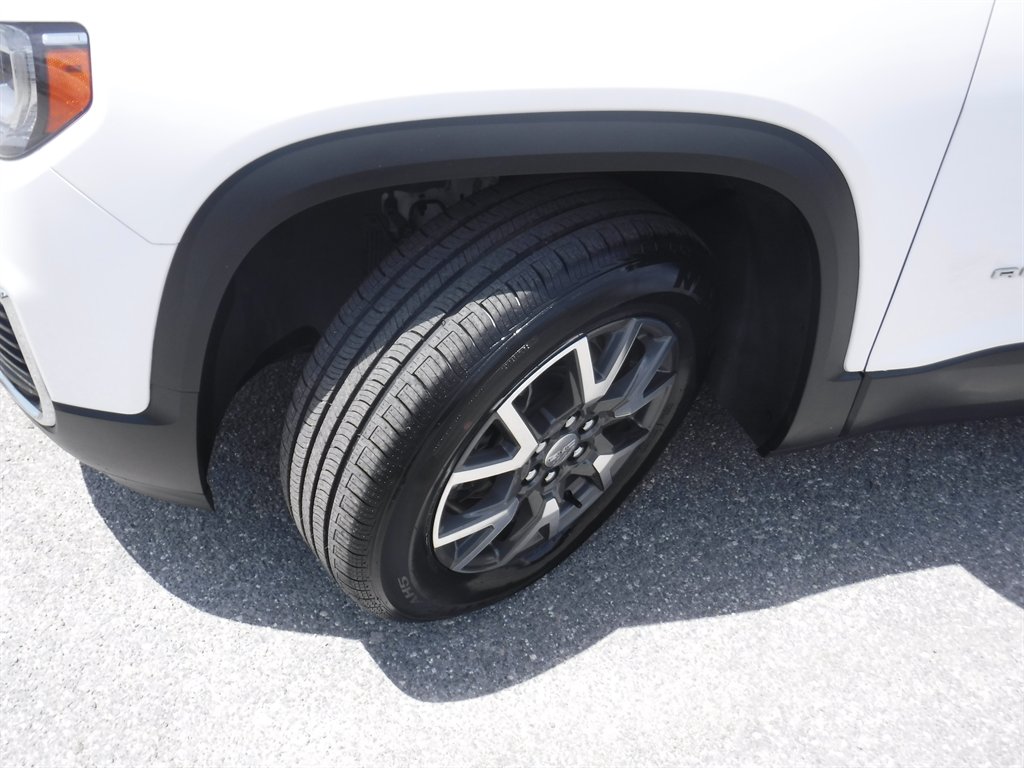 2022 GMC Acadia - $17,995