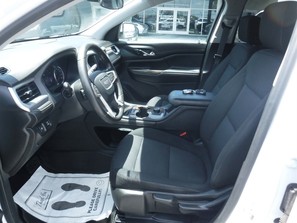 2022 GMC Acadia - $17,995