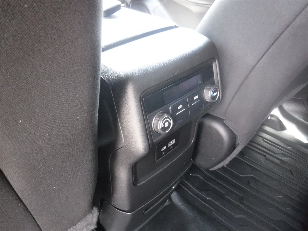 2022 GMC Acadia - $17,995