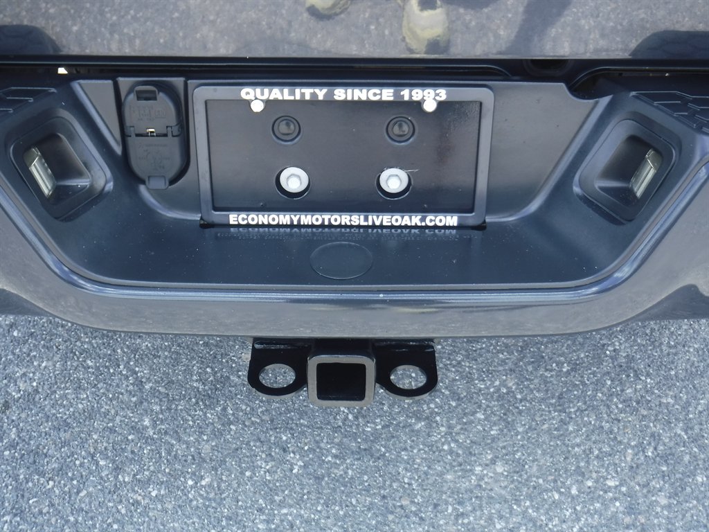 2018 Ram 1500 - $20,995