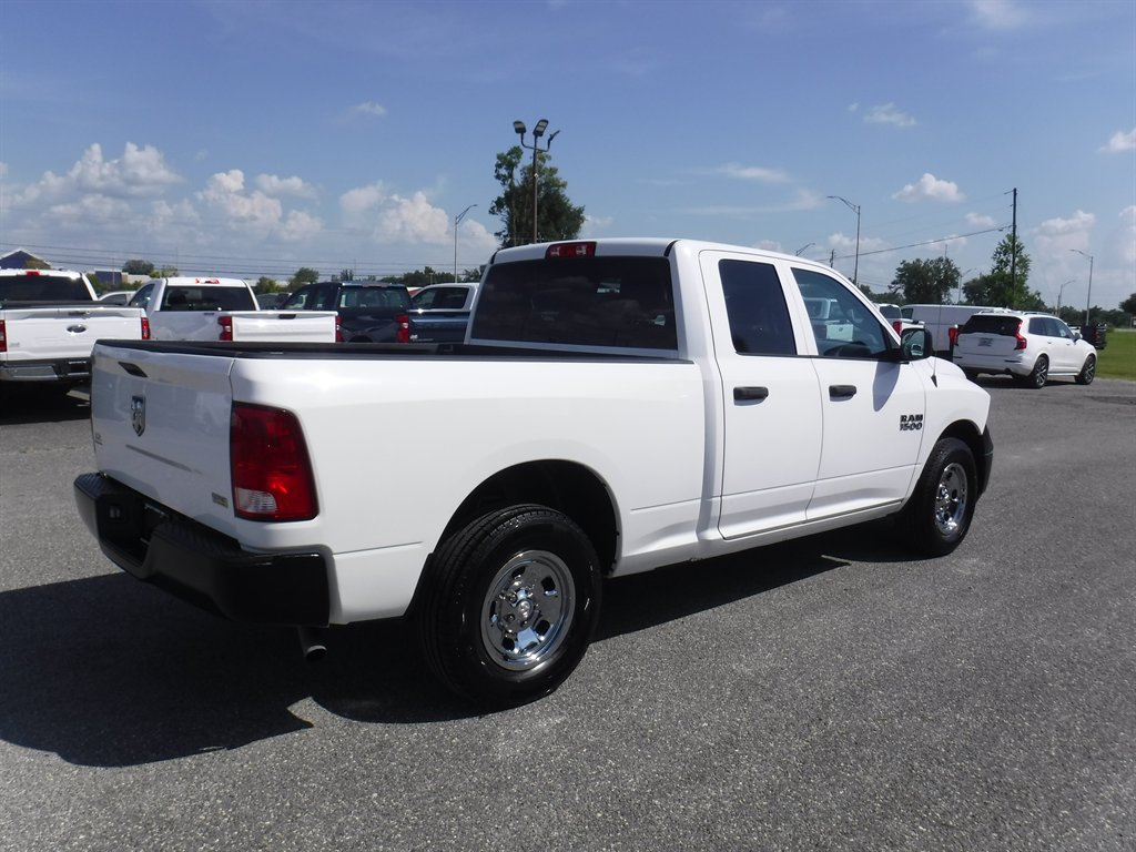 2018 Ram 1500 - $17,995