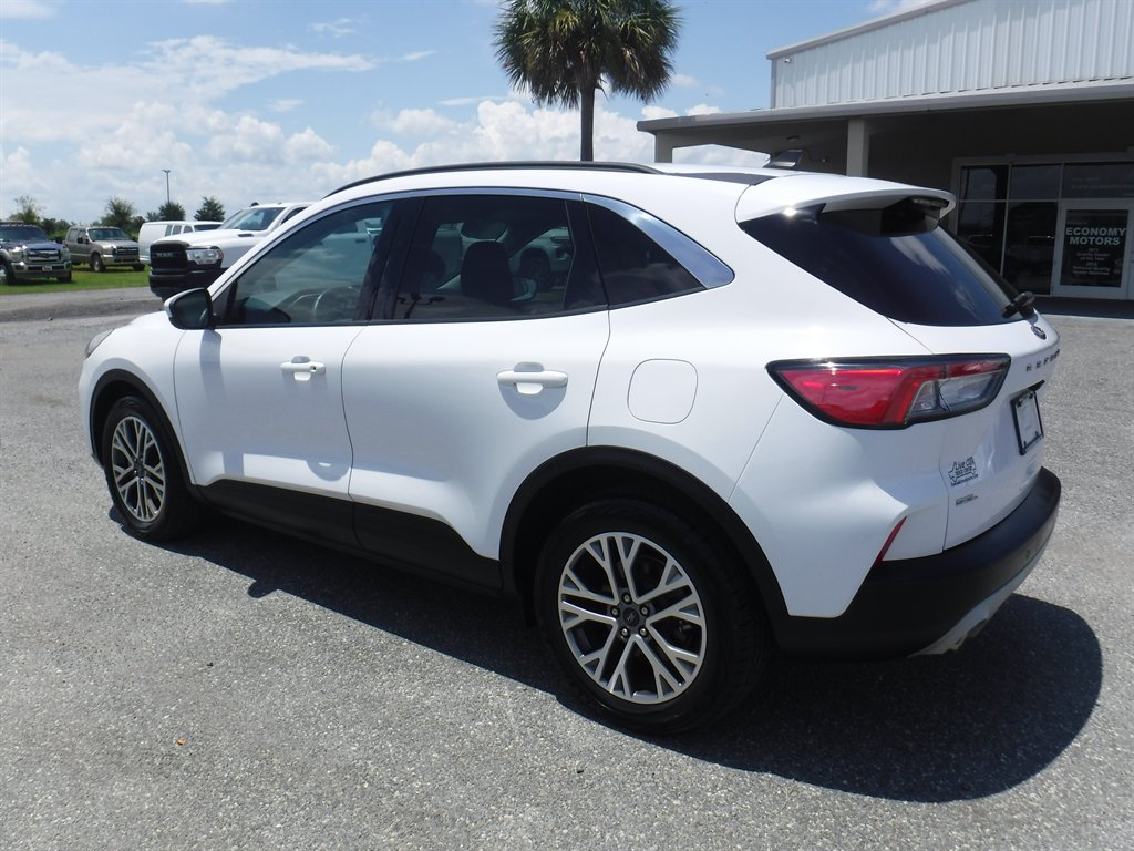 2021 Ford Escape - $16,995