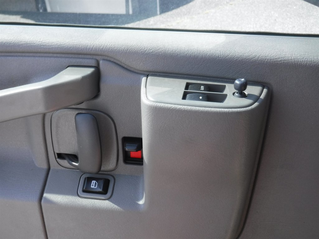 2020 Chevrolet Express - $21,995