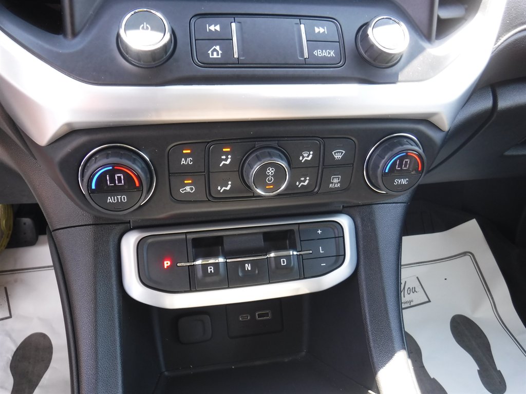2022 GMC Acadia - $23,995