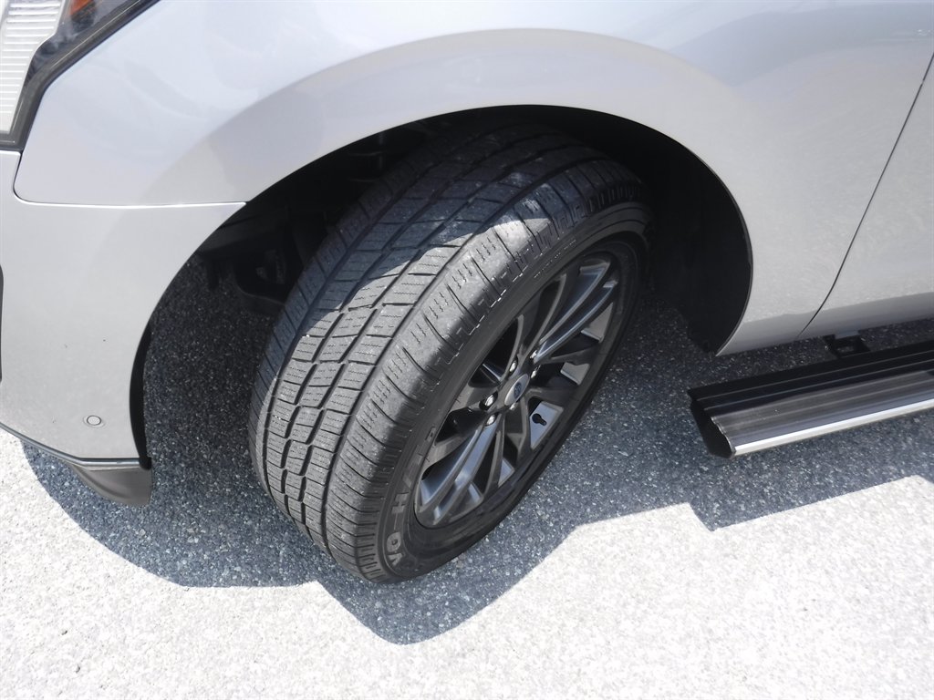 2021 Ford Expedition - $23,995