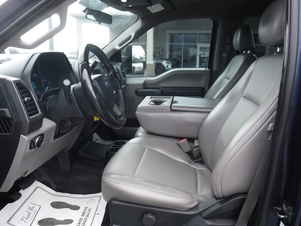 2018 Ford F-350 - $30,995