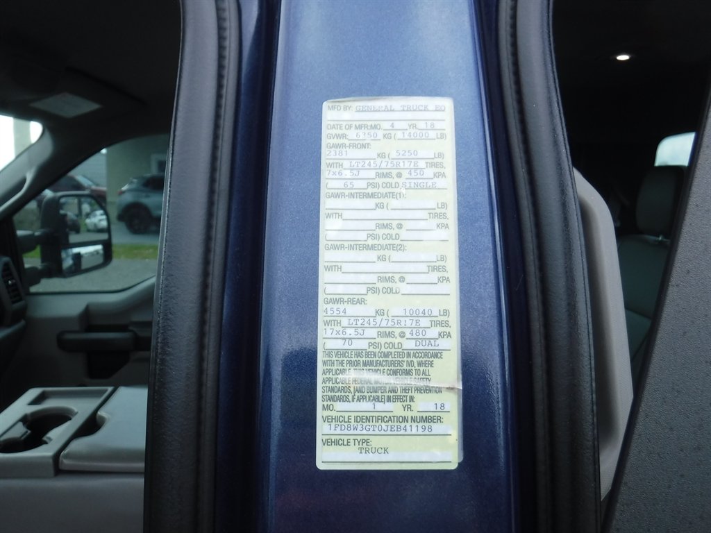 2018 Ford F-350 - $30,995